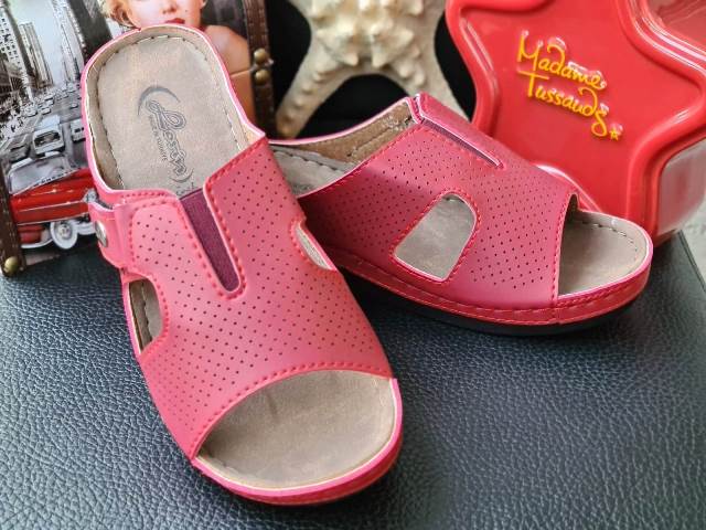 Papuci dama rosii Paulina